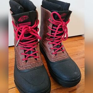 Vans Snow boots